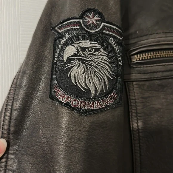 Men’s Leather Jacket - Picture 3 of 7
